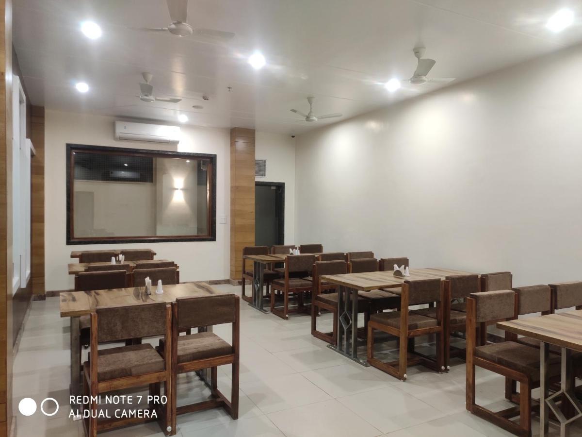 Hotel Shree Shyam International Bilāspur Exterior foto